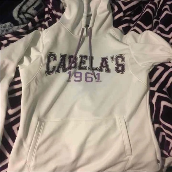 Cabelas women’s Sweatshirt - Picture 1 of 3
